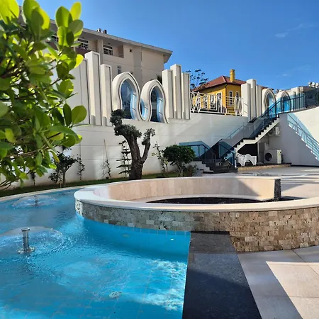 Luxury With Panoramic Sea View Ruby דירה